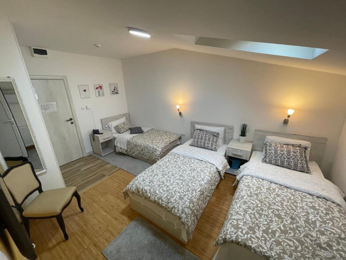 Tepic Garni Hotel Temerin 외부 사진
